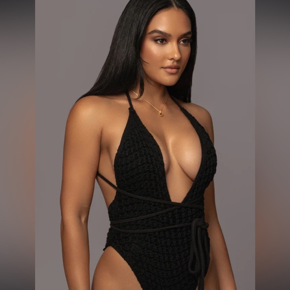 JLUXLABEL-NWT-SMALL- BLACK KENNA KNIT CROCHET BODYSUIT - Picture 4 of 7